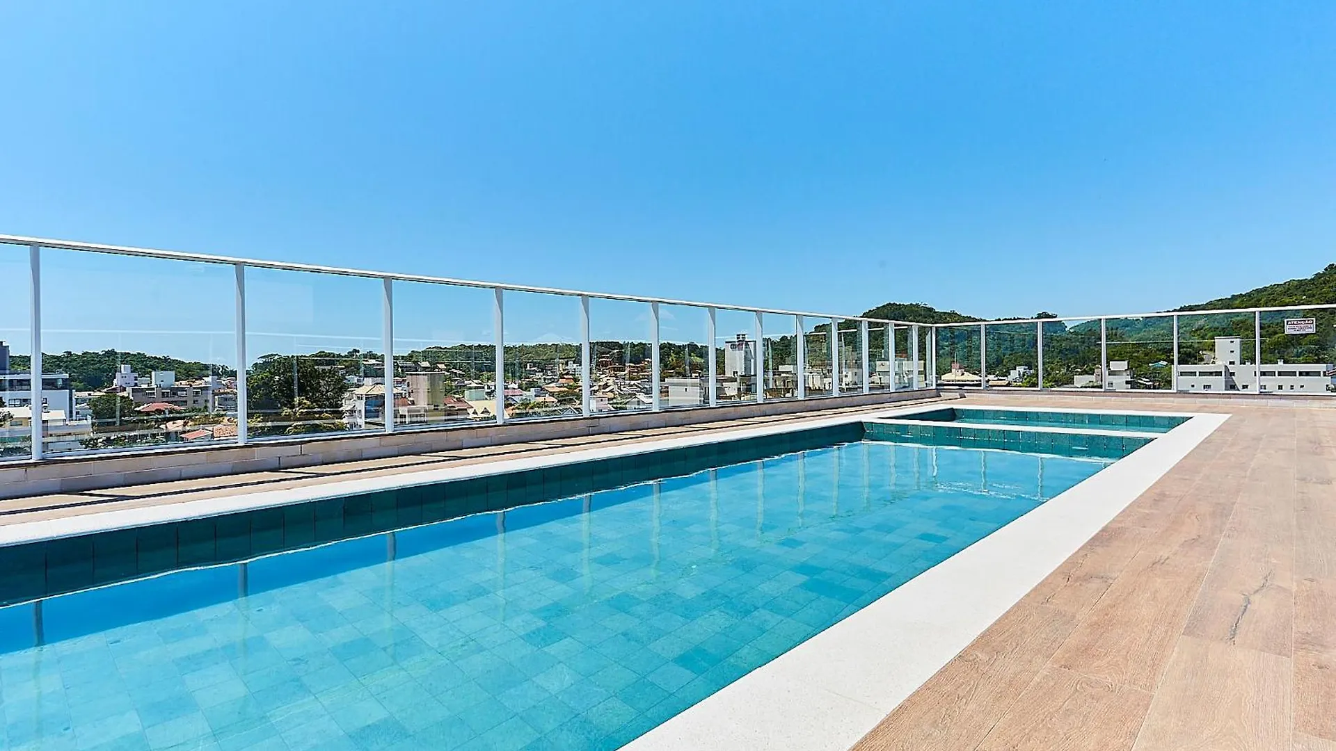 Vc 129 - Flat Vila Do Centro Bombinhas 0*,